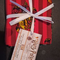 Harry Potter Cotton Fat Quarter Fabric Bundle - 9 Designs