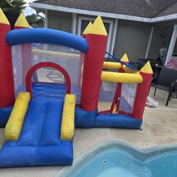Bounce House 