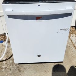 Ge DISHWASHER 