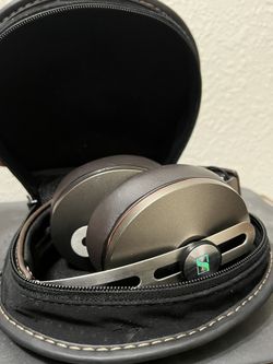 Sennheiser Momentum Wired Headphones