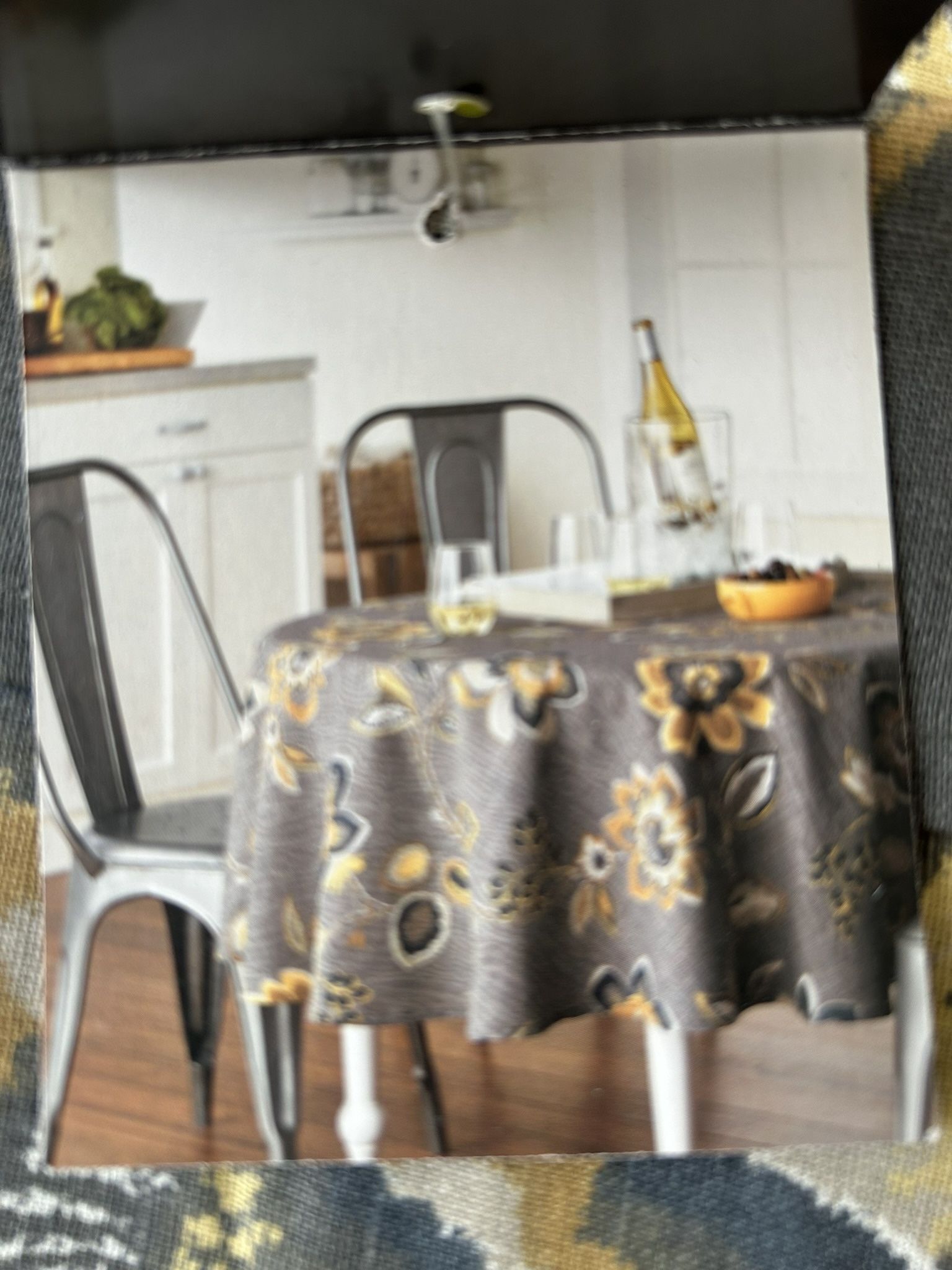 New Round Table Dining Sheet Grey And Yellow