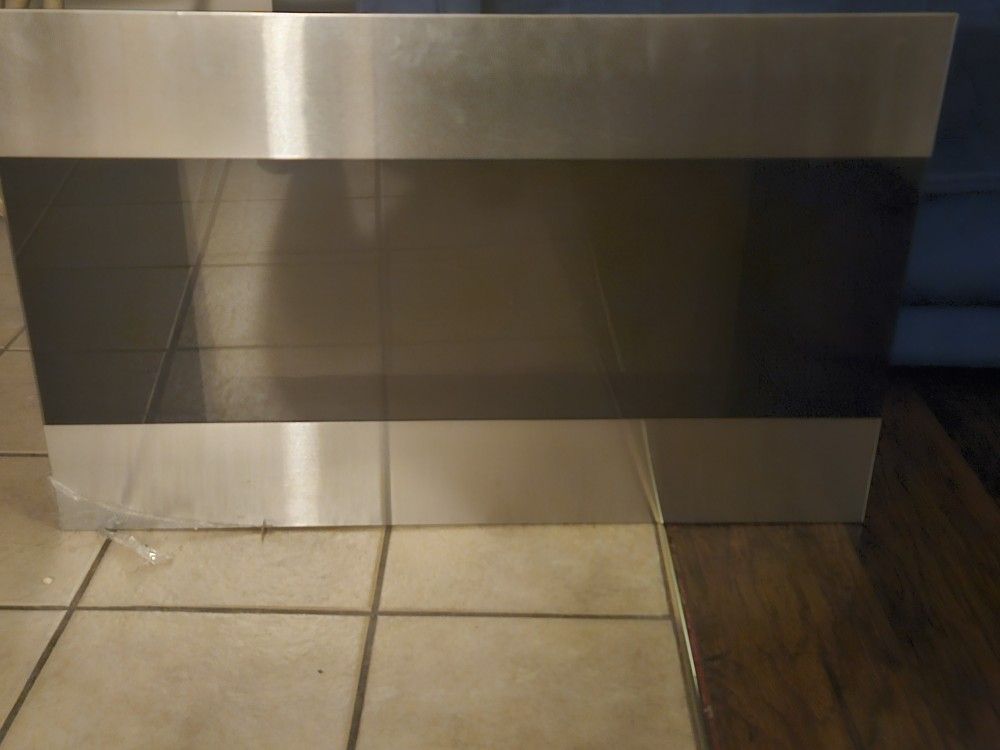 Wall Mounted Fireplace (Heated)