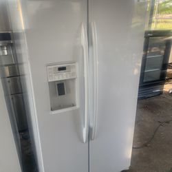 Ge Refrigerator 