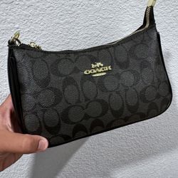 COACH Black Purse 