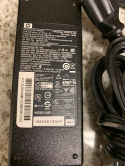 HP AC ADAPTOR PA 1900 18HN