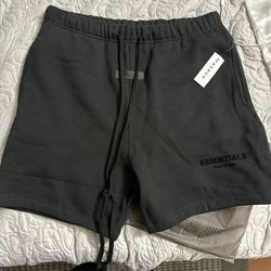 Men’s Oversized Black Essential Shorts