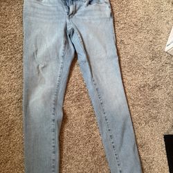 711 SKINNY LEVIS 