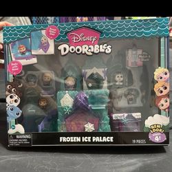 Disney Frozen Ice Palace Doorables - Brand new