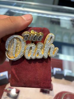 Big Dash Pendant 10k/29.0grms