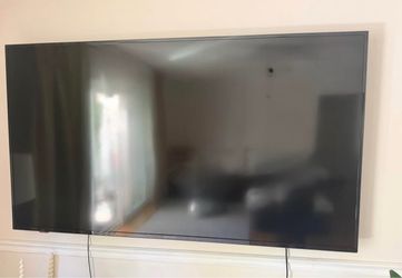 Insignia 70” TV