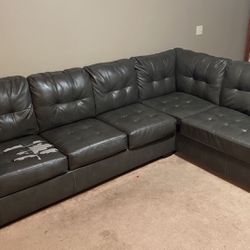 2 Piece Sectional (Seats 5)