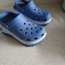 MEGA CRUSH BLUE CROCS,FREEBIRD,BEDSTU 9