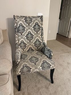 Proper chair