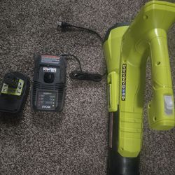Ryobi ONE+ 18V Cordless Leaf Blower w/ Battery & Charger