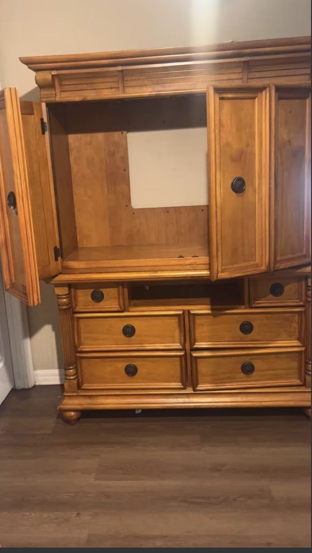 Storage Dresser