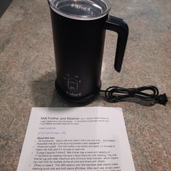 Instant milk frother and steamer.