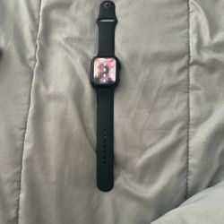 Apple Watch SE 44 MM Aluminum Case