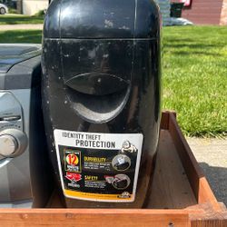 paper shredder