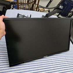 Samsung 28" UHD Monitor With Desk Mount
