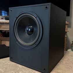 KLH Powered Subwoofer