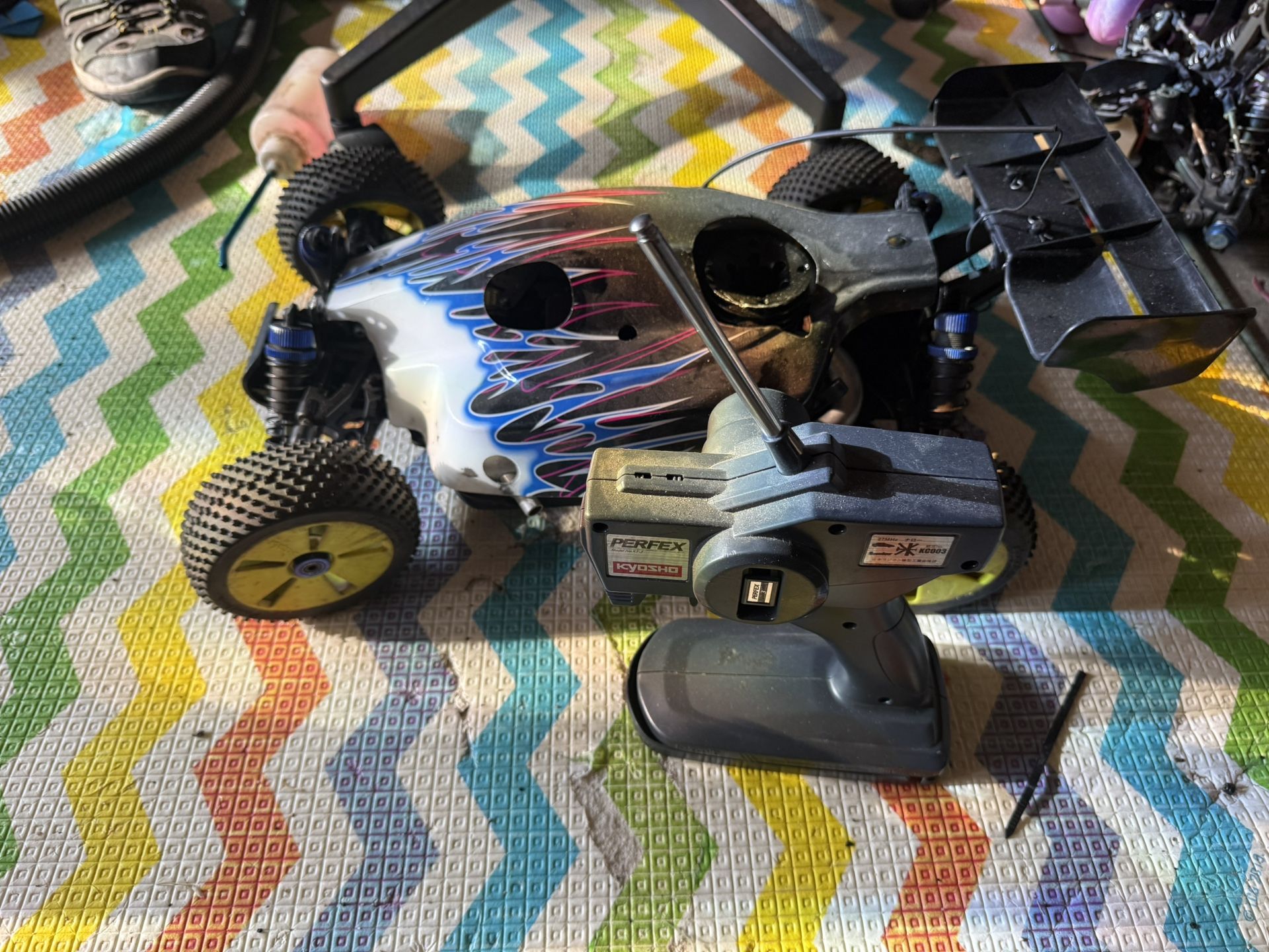 Kyosho Mp 7.5 Buggy Rtr