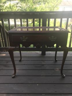 Queen Anne Vintage Table with Pull Out Trays