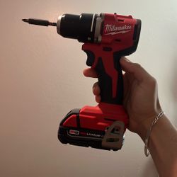 Milwaukee Drill/Hammer Drill