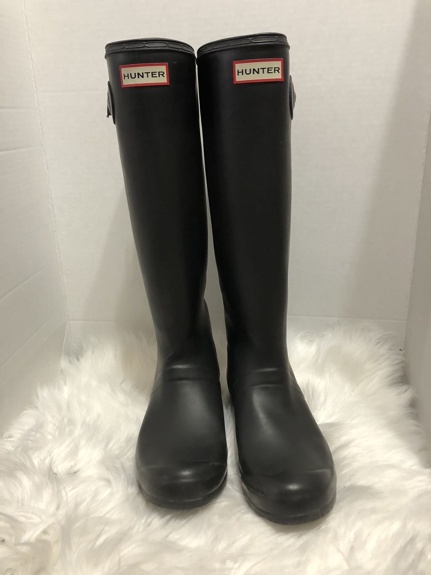 Hunter boots size 8