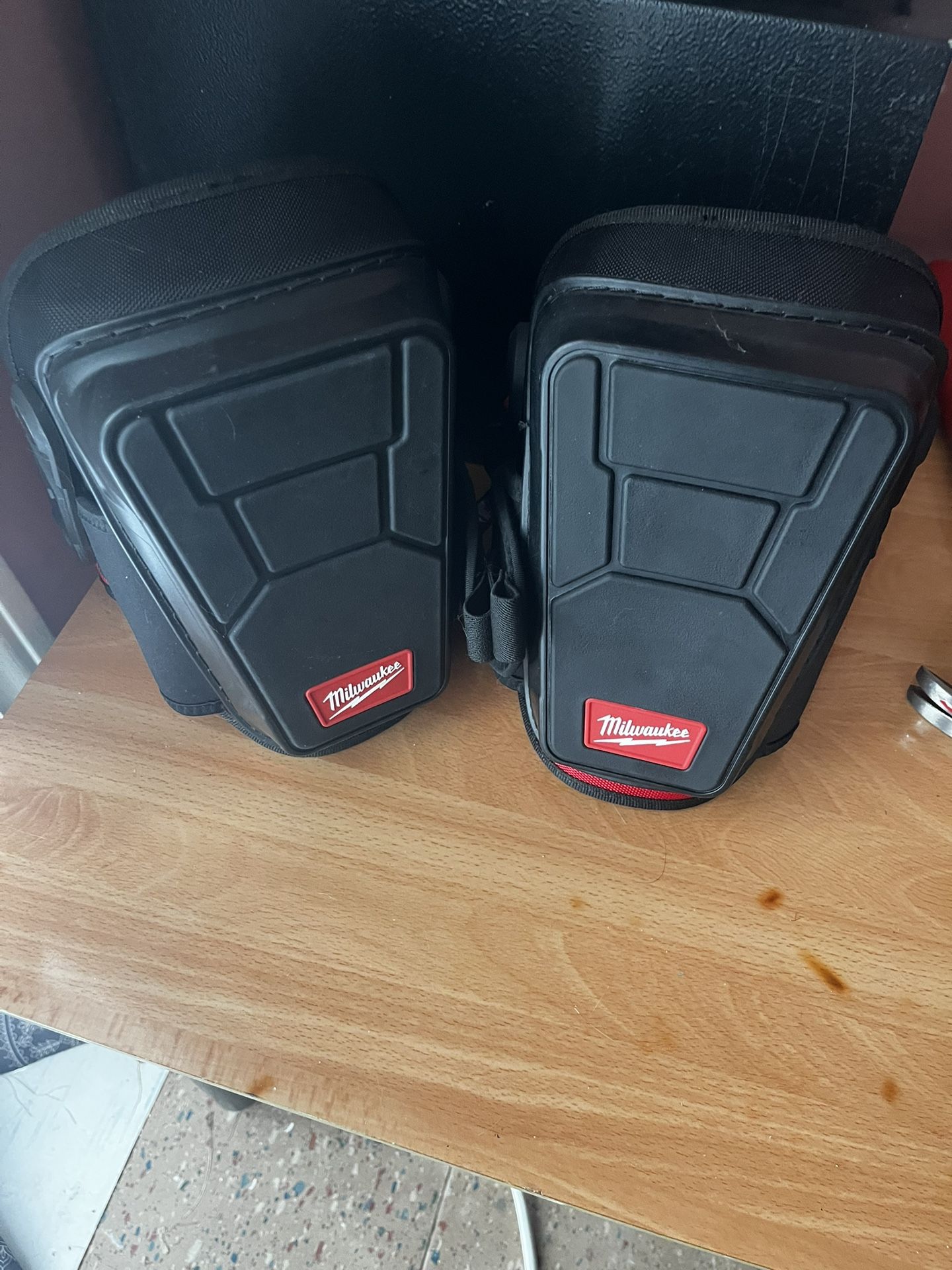 Milwaukee Knee Pads