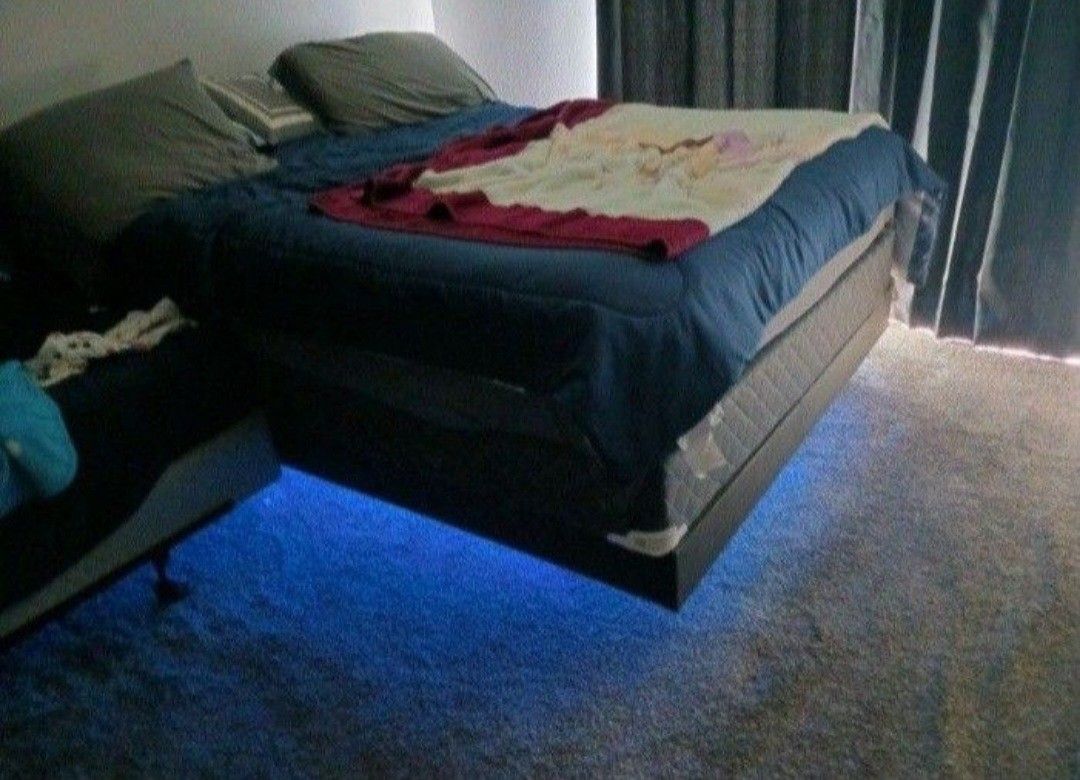 Floating Bed