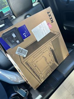 PC Case brand new in box - Nzxt H3 Flow