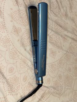 Babyliss Pro Nano Titanium Ionic Straightening Iron