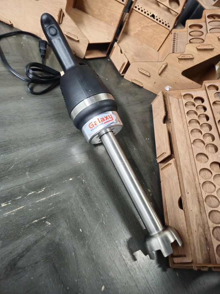 Galaxy IMBL9 9" Variable Speed Immersion Blender - 2/5 HP