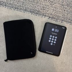 iPad Mini 6th Gen (64gb) w/ Accessories 