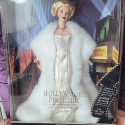 Barbie  Hollywood Movie Star Collection