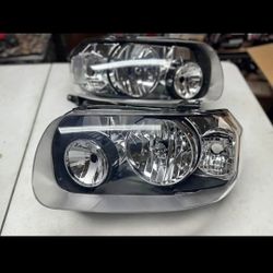 05-07 Ford Escape Headlights Faros Calaveras Micas Luces 