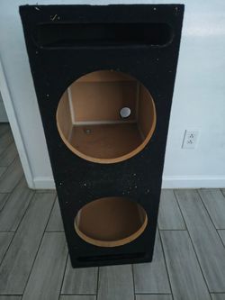 Speaker box good conditions 12" speakers