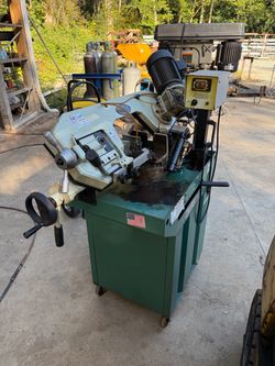 Grizzly G0613 horizontal bandsaw