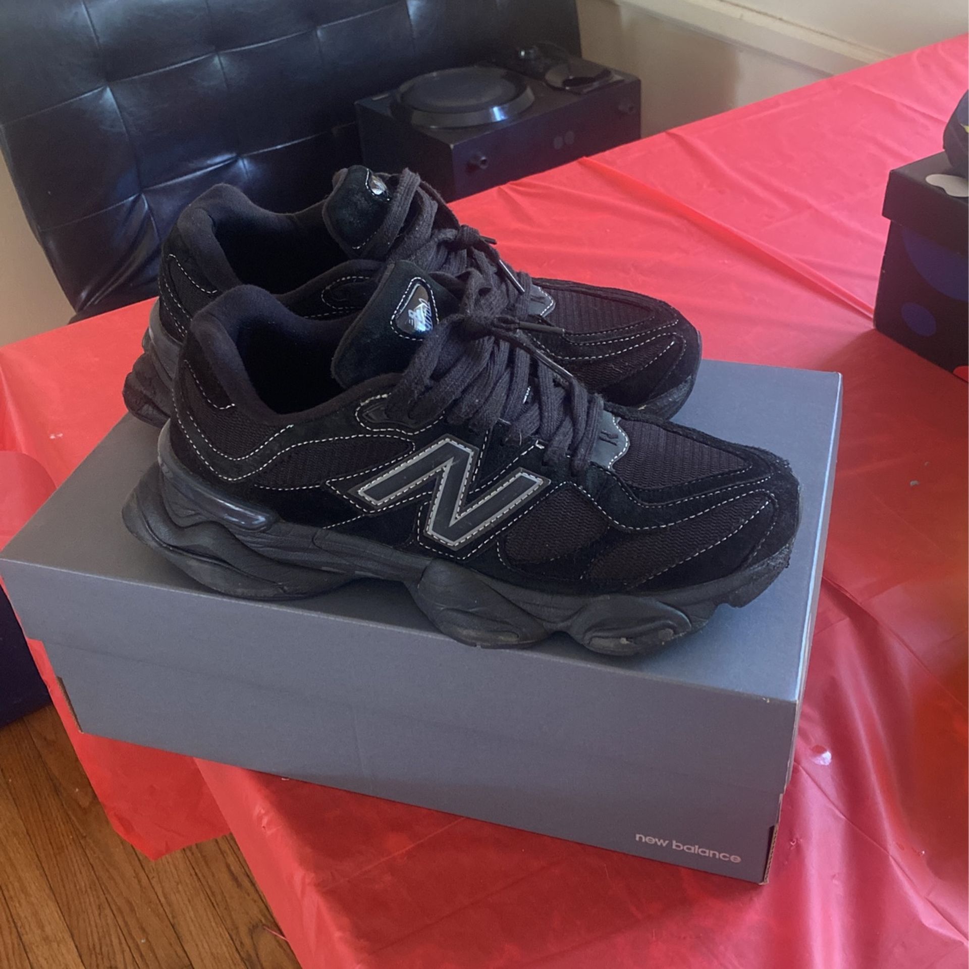 New Balance 9060 