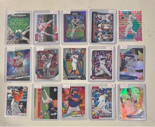 Lot of 15 baseball cards - MLB sports cards