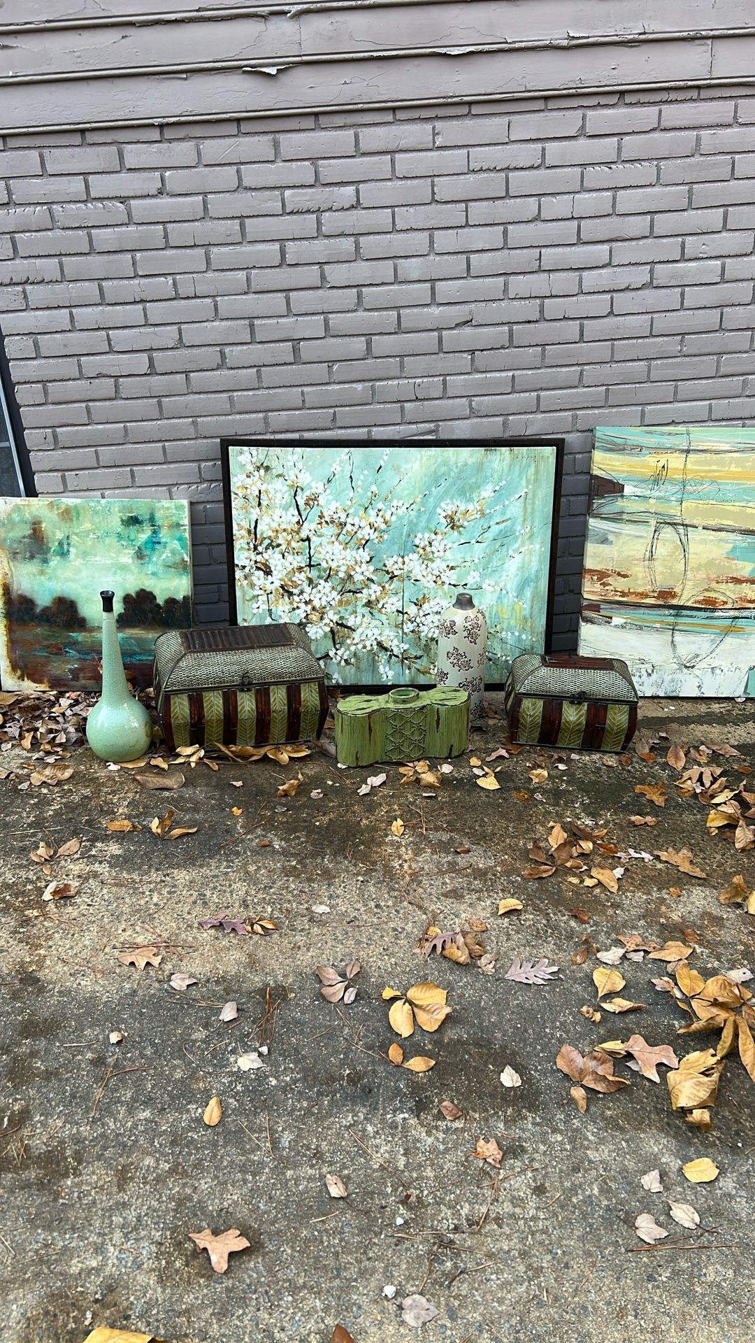 Green Decor & Wall Art