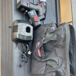 Drill Craftsman 2 Baterías Y Cargador 19.2 V