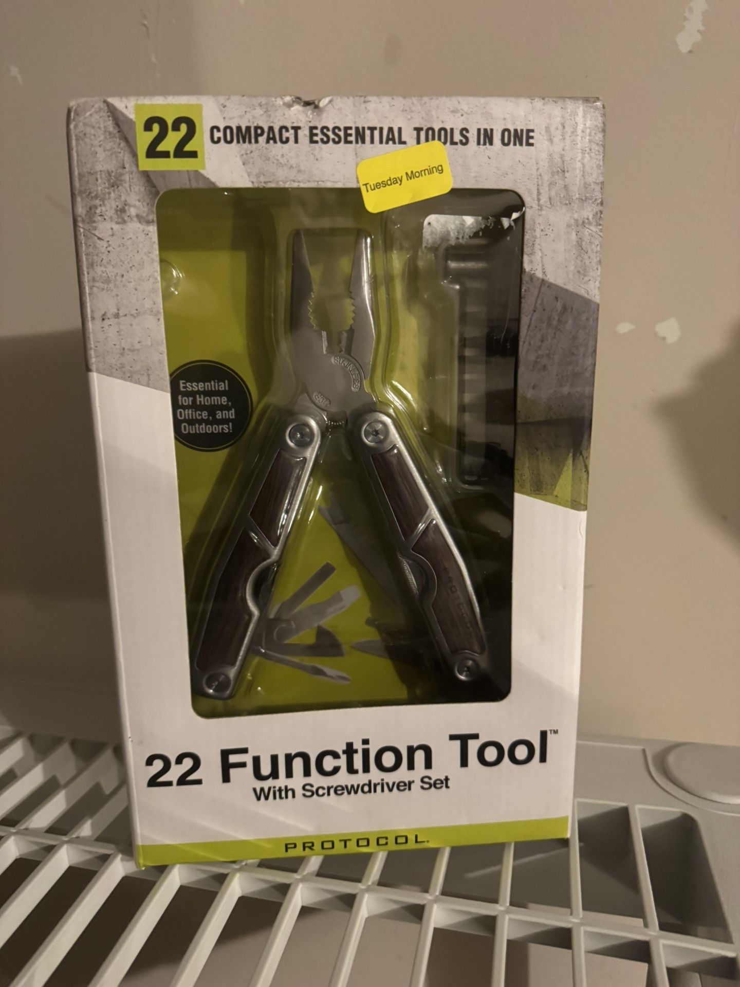 Protocol 22 Function Tool with Screwdriver Set - New