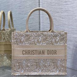 Medium Dior Book Tote bag for Sale in Irvine, CA - OfferUp
