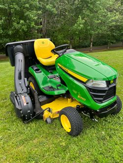 John Deere X390