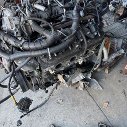 2010 Cadillac Escalade Engine