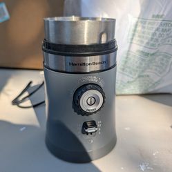 Coffee bean grinder