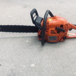 Husqvarna Commerical Gas Chainsaw 
