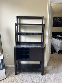 Bar Stand