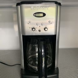 Cuisinart DCC-1200 Brew Central 12 Cup Programmable Coffeemaker, Black/Silver